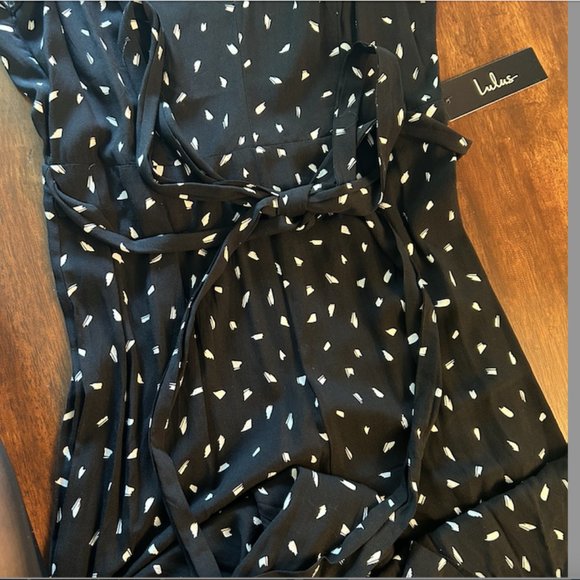 Lulus Wide leg Jumpsuit Black White Fine Print Open Back Ruffle Shoulder S - Picture 8 of 16